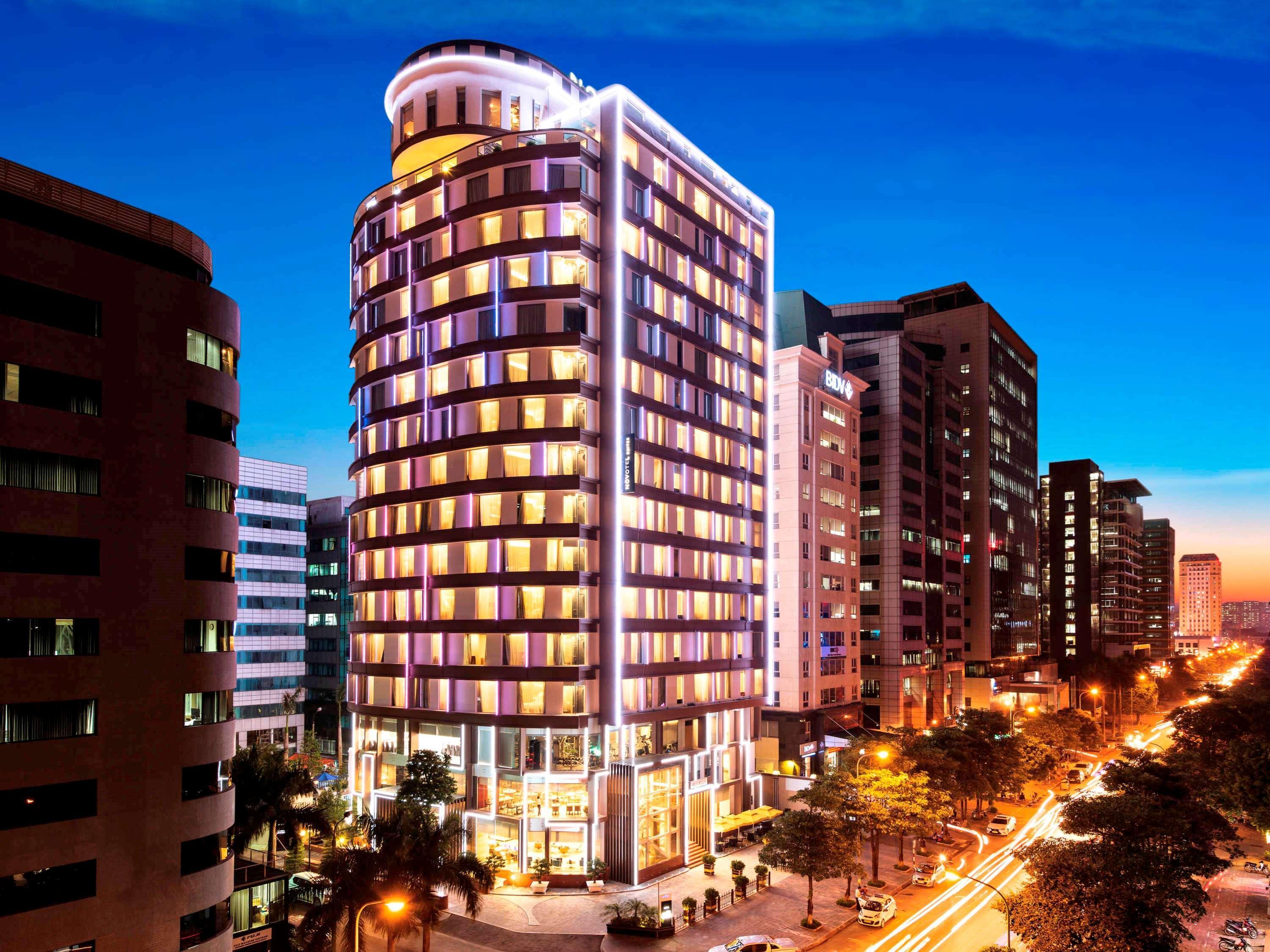 Novotel Suites Hanói Exterior foto